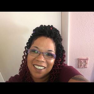 Meet your Posher, Tracey